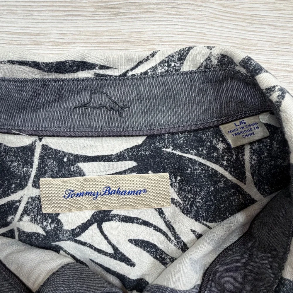 Tommy Bahama Mens‎ Large 100% Silk Black White Tropical Palm Leaf Camp Shirt